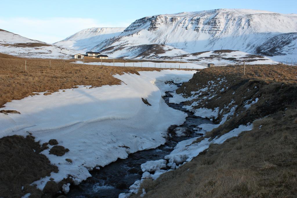Guesthouse Gimbur Reykjarholl 외부 사진